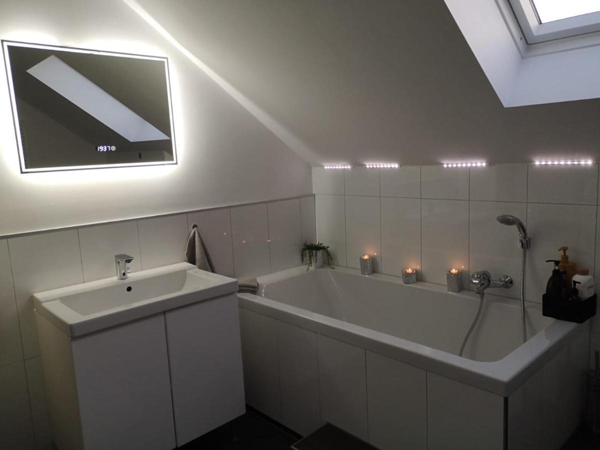 Haus Am Hang; Ferienwohnung Fernblick シュトルベルク エクステリア 写真